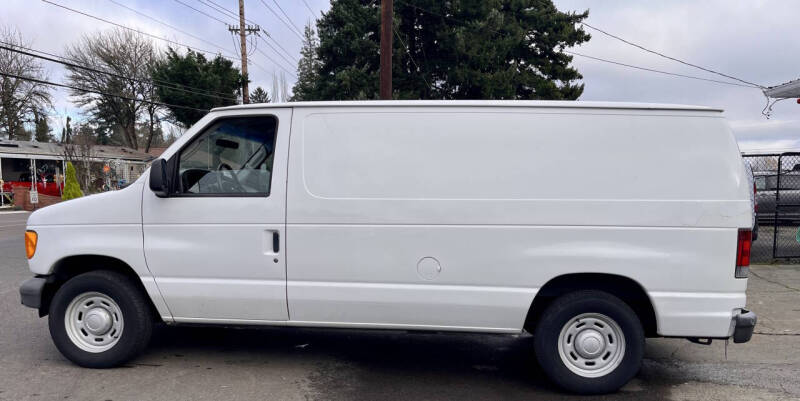 2004 Ford E-Series E-150