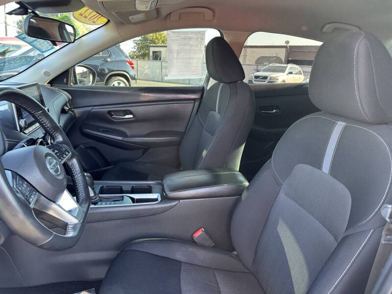 2022 Nissan Sentra SV