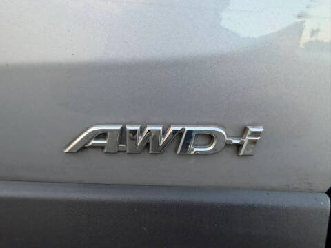 2017 Toyota RAV4 Hybrid XLE