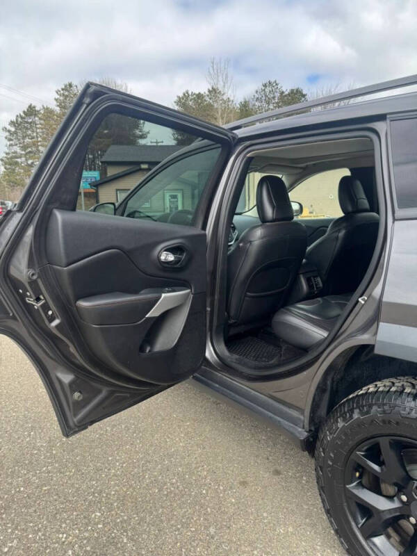 2017 Jeep Cherokee Trailhawk