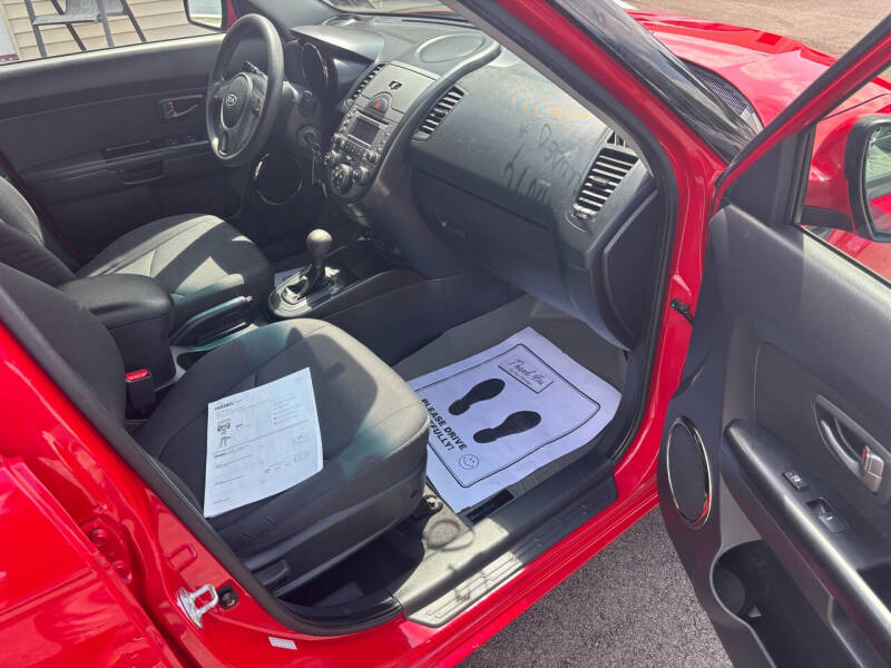 2011 Kia Soul +
