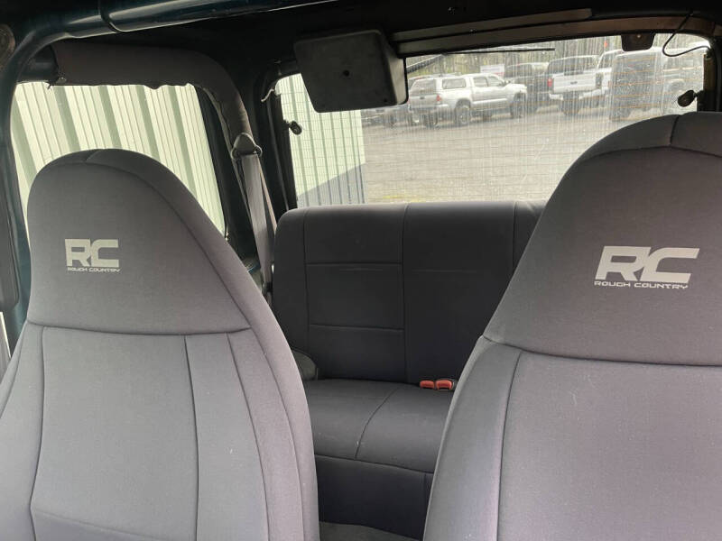 1997 Jeep Wrangler SE