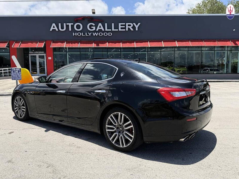 2015 Maserati Ghibli