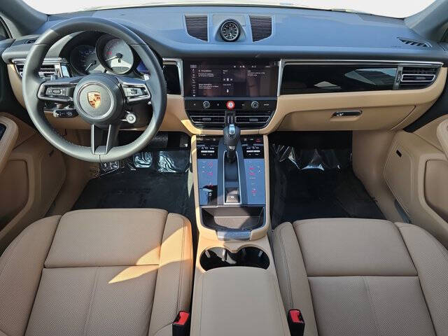 2026 Porsche Macan S