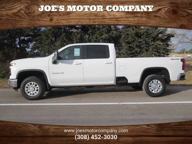 2025 Chevrolet Silverado 3500HD LT's photo