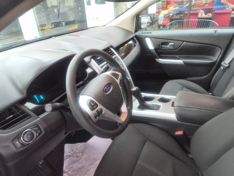 2012 Ford Edge SE