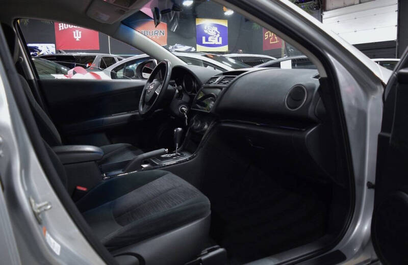 2010 Mazda MAZDA6 i Touring