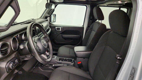 2023 Jeep Gladiator