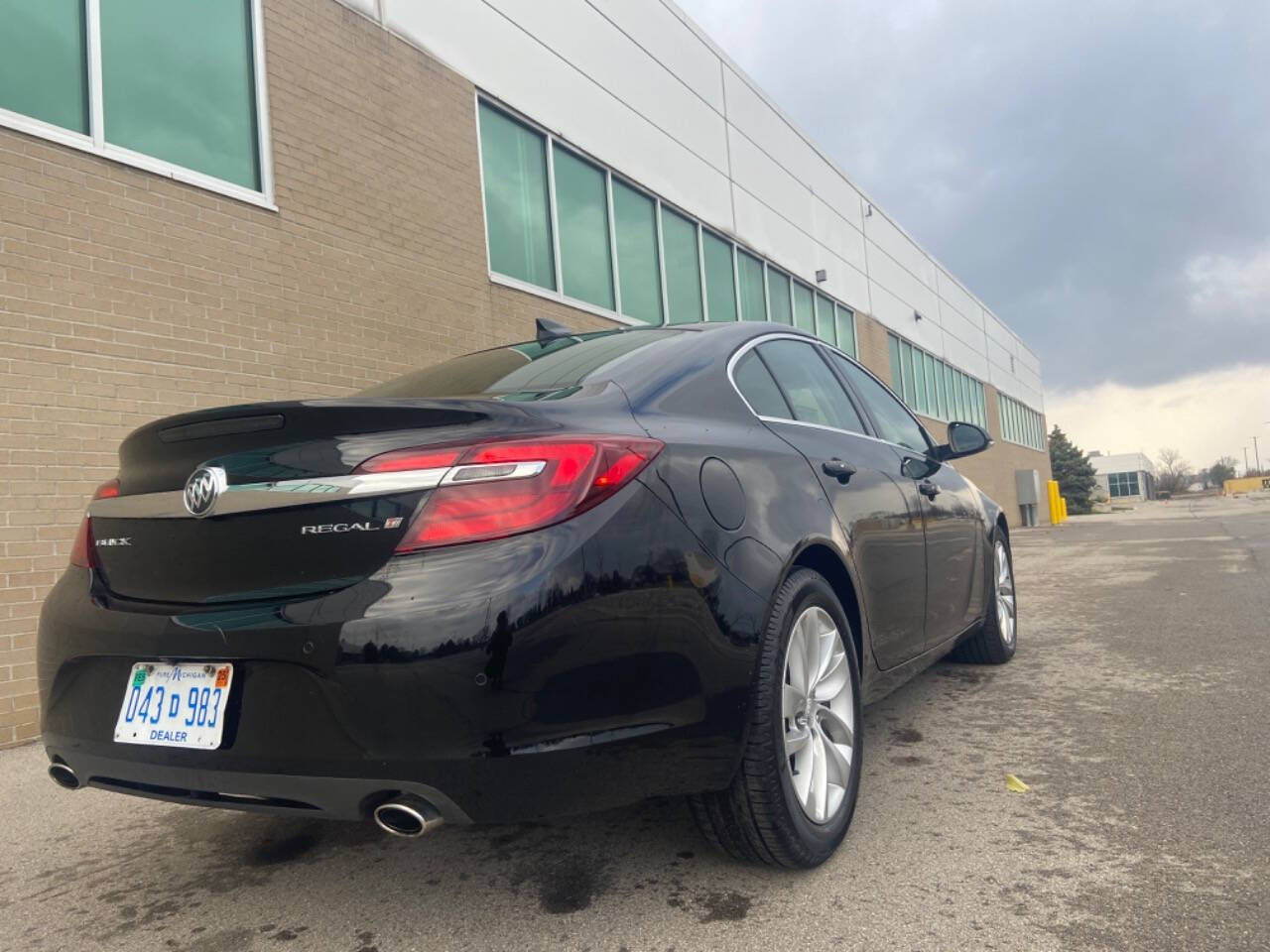 2017 Buick Regal Premium 2 photo 9