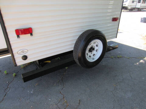 2021 Crossroads RV by Keystone Zinger