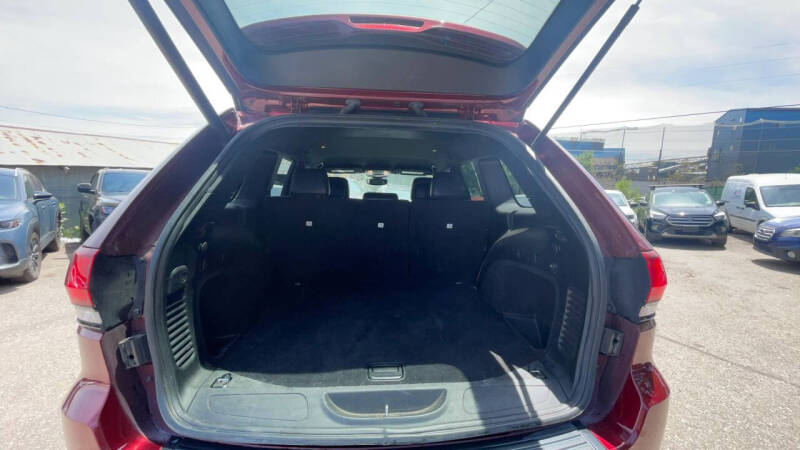 2019 Jeep Grand Cherokee Altitude