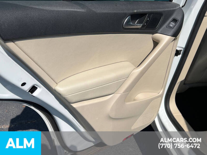 2017 Volkswagen Tiguan 2.0T Wolfsburg Edition