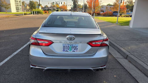 2019 Toyota Camry SE