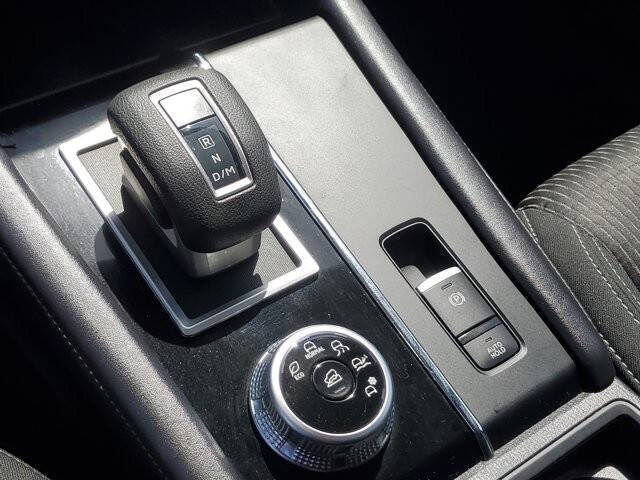 2023 Mitsubishi Outlander ES