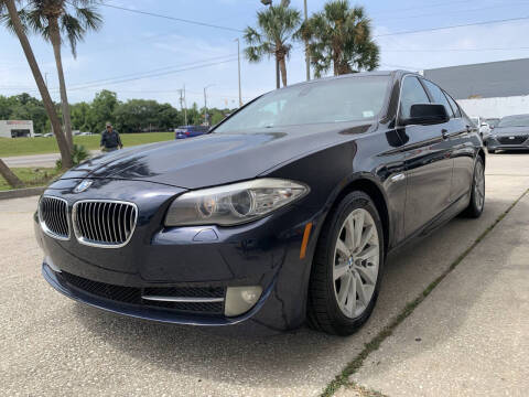 2011 BMW 5 Series 528i