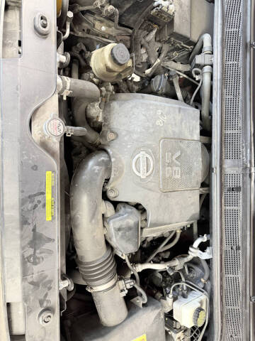 2012 Nissan Titan SV