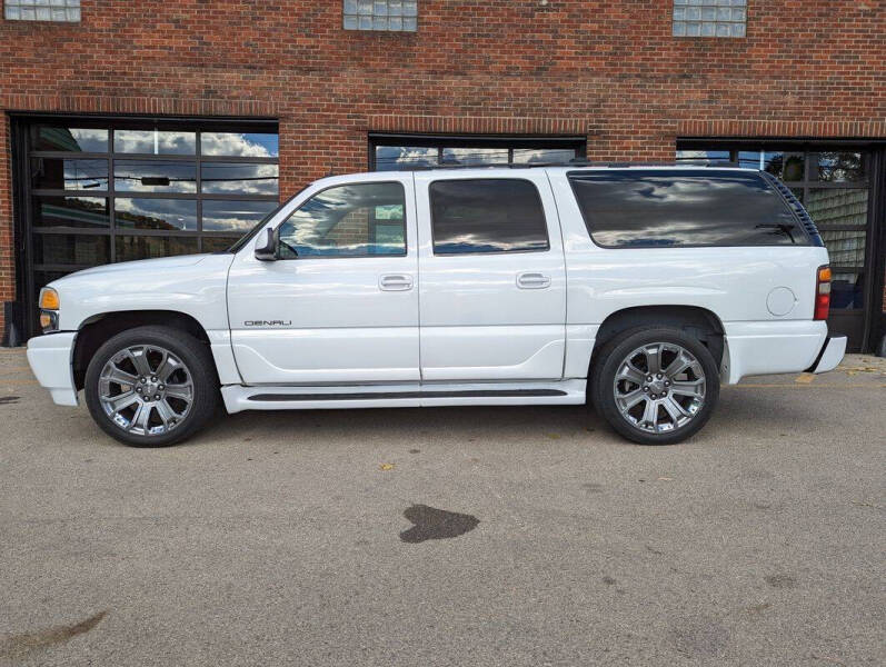 2003 GMC Yukon XL Denali
