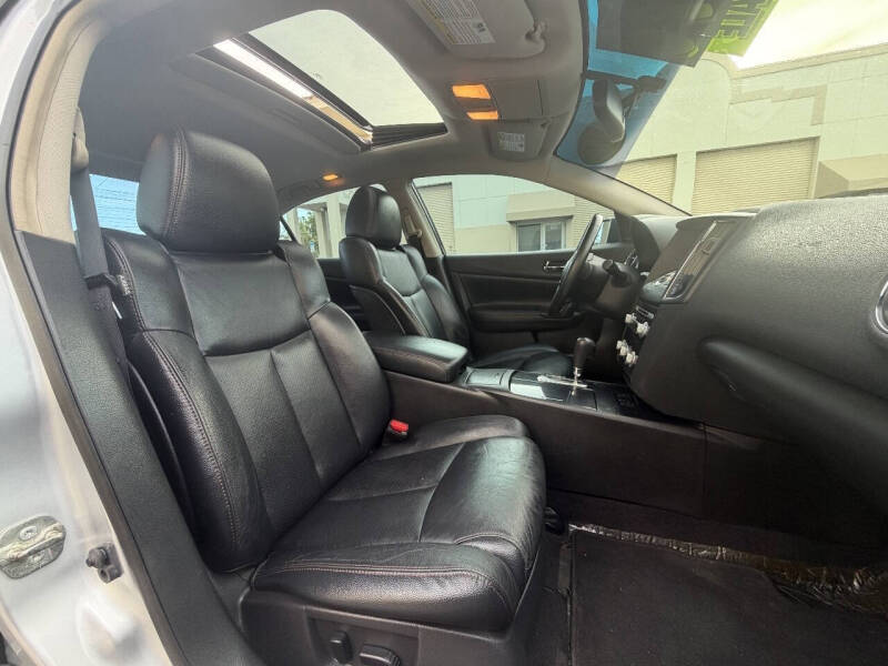2012 Nissan Maxima 3.5 SV