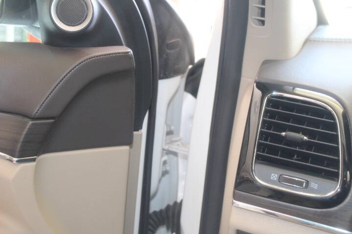 2020 Jeep Grand Cherokee Overland