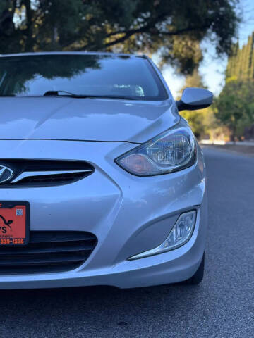 2013 Hyundai Accent GLS