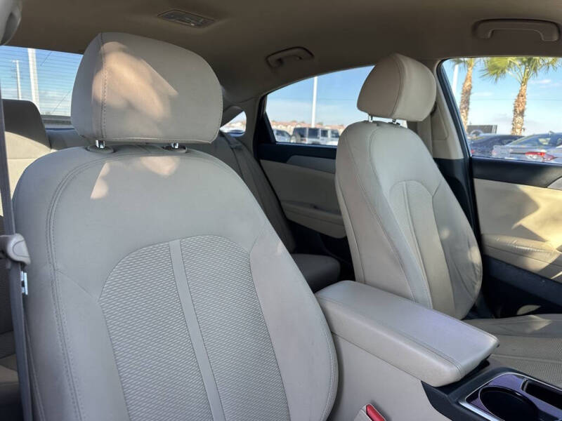 2019 Hyundai Sonata SE