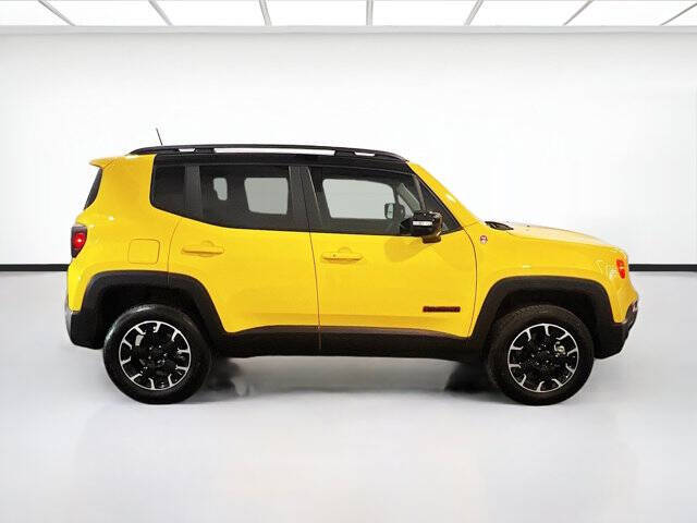 2023 Jeep Renegade Trailhawk