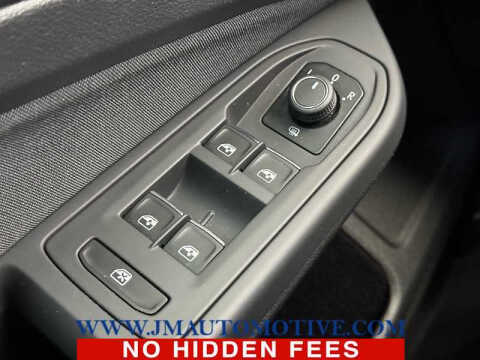 2022 Volkswagen Golf GTI SE