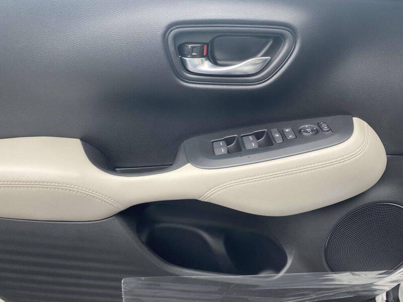 2026 Honda HR-V LX