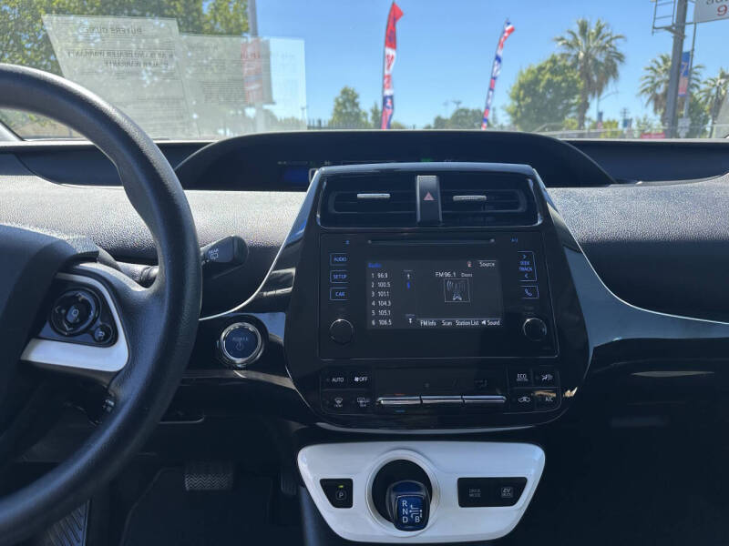 2016 Toyota Prius Two