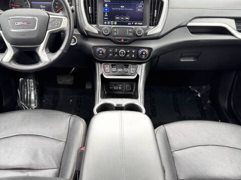 2021 GMC Terrain SLT