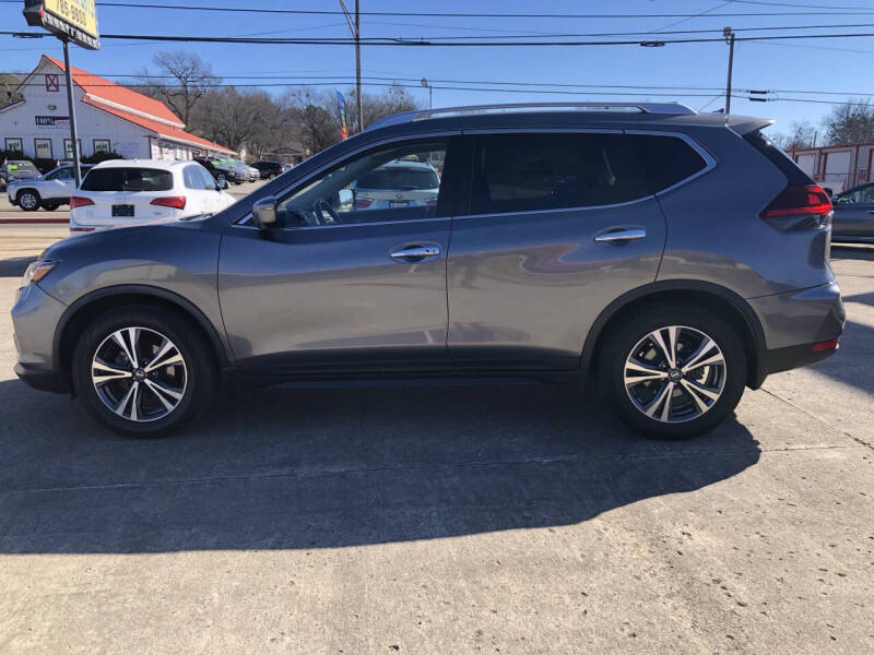 2019 Nissan Rogue SV