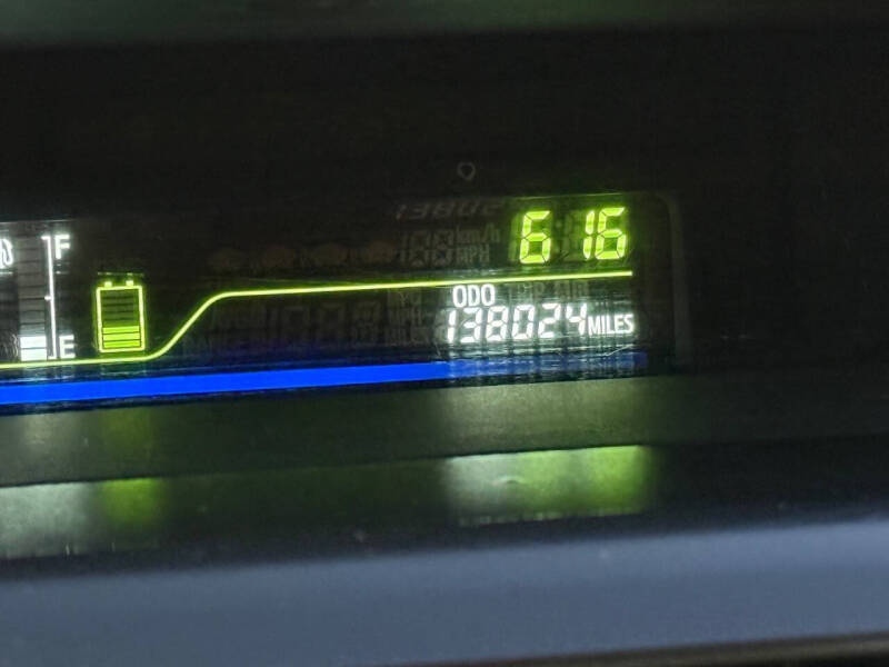 2012 Toyota Prius v Two