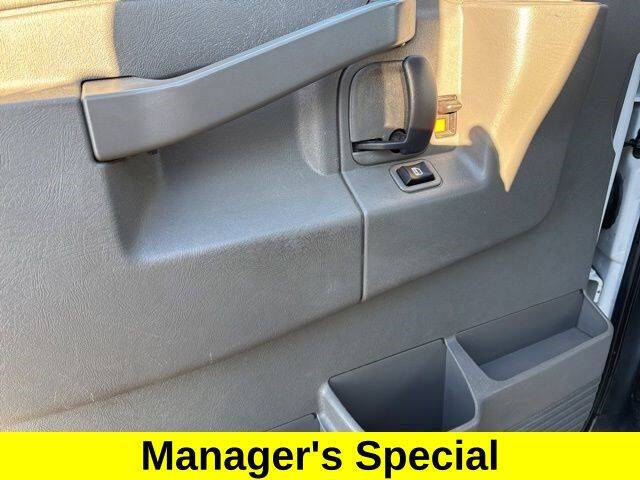 2017 Chevrolet Express LT 3500