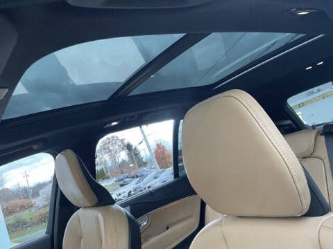 2023 Volvo XC90 Recharge T8 Ultimate Bright Theme 7P