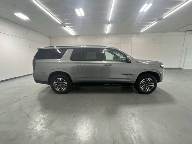 2025 Chevrolet Suburban Z71
