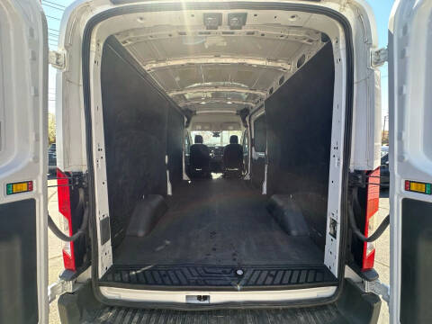 2021 Ford Transit 250