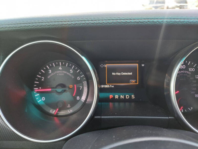 2020 Ford Mustang EcoBoost