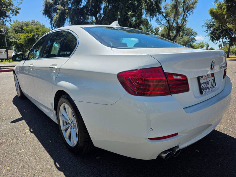 2016 BMW 5 Series 528i