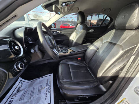 2017 Alfa Romeo Giulia Ti