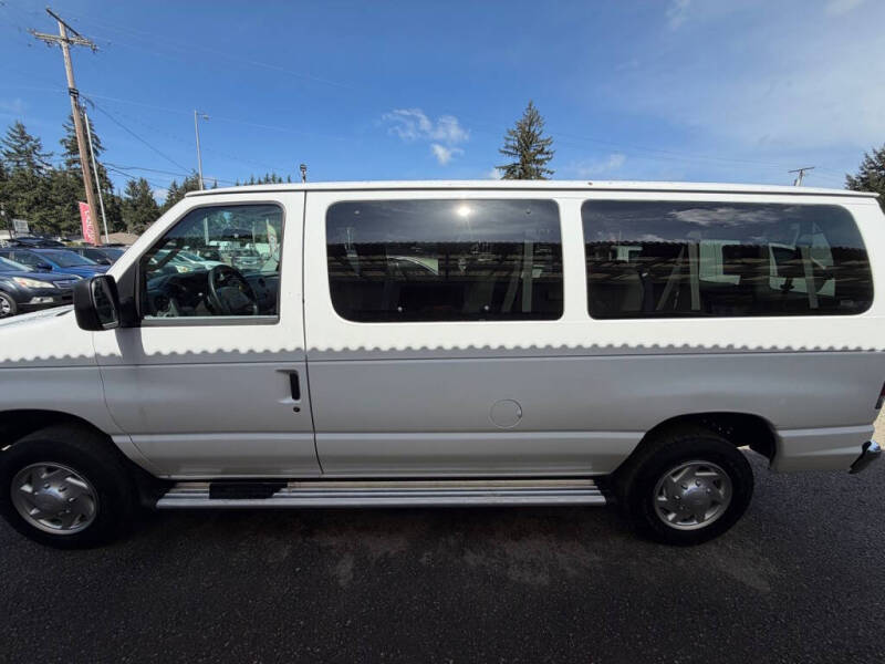 2010 Ford E-Series E-350 SD XL
