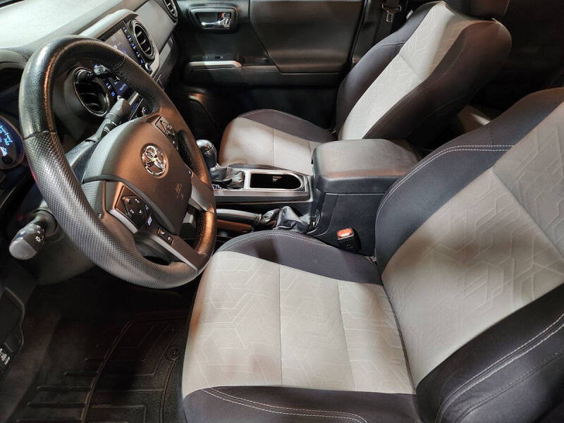 2021 Toyota Tacoma TRD Off-Road