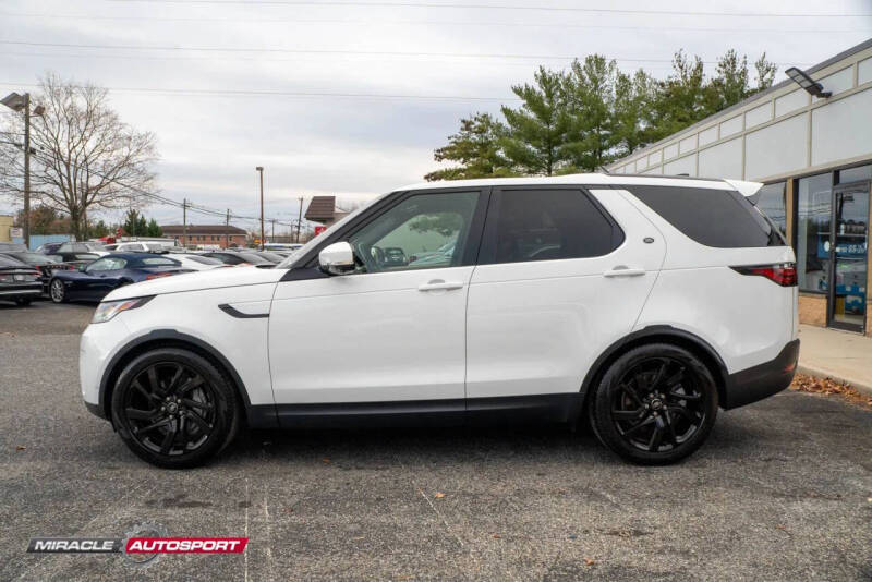 2022 Land Rover Discovery P300 S