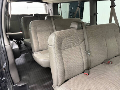 2016 Chevrolet Express LT 3500