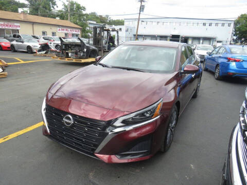 2023 Nissan Altima for sale at Saw Mill Auto in Yonkers NY