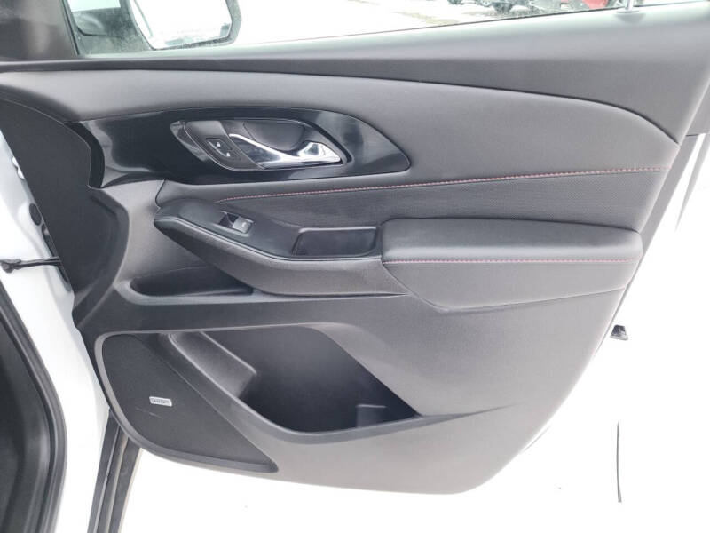 2023 Chevrolet Traverse RS