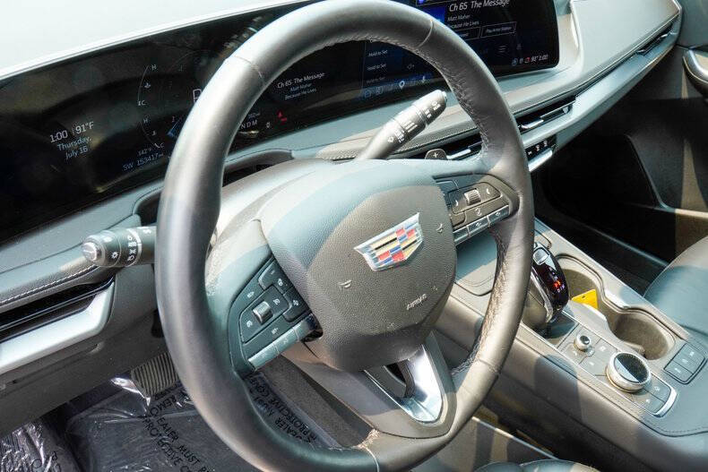 2024 Cadillac XT4 Luxury