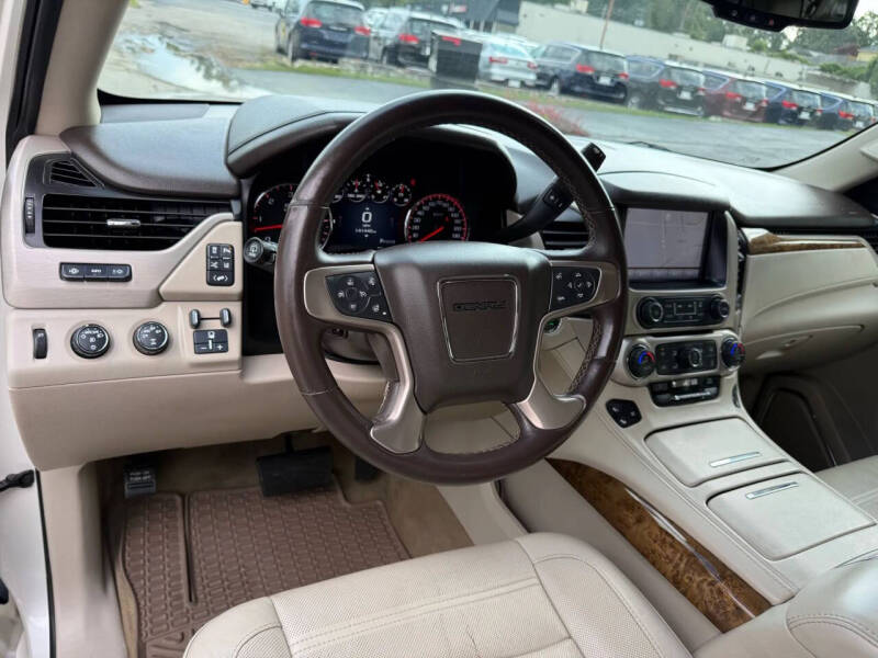 2015 GMC Yukon XL Denali