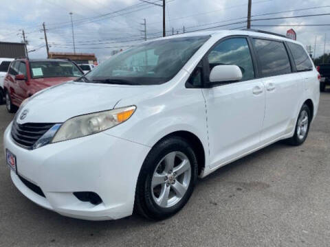 2012 Toyota Sienna