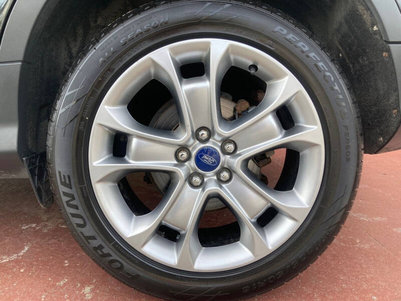 2014 Ford Escape Titanium