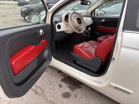 2012 FIAT 500c Lounge